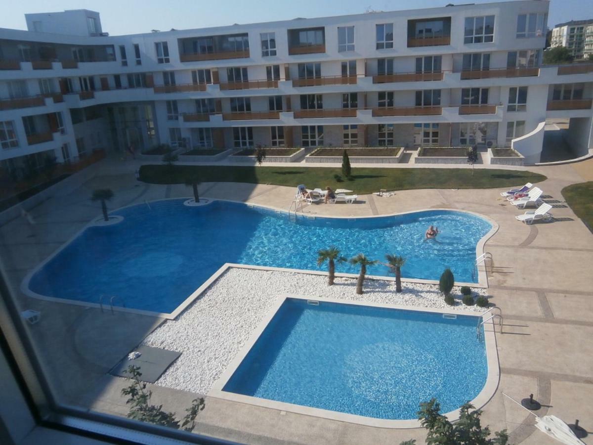 Apartments In Las Brisas Burgas City Exterior foto