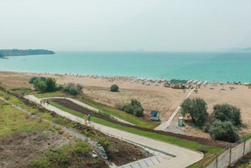 Apartments In Las Brisas Burgas City Exterior foto